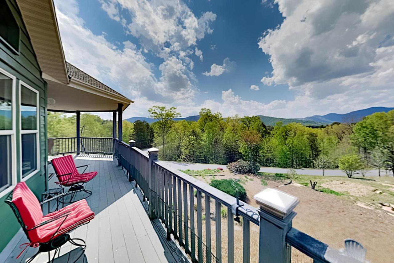 Peaks Oasis Villa Лейк Люр Екстериор снимка